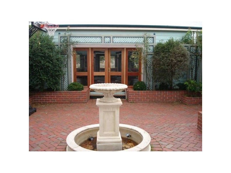 7823 Midland Highway, Magpie VIC 3352