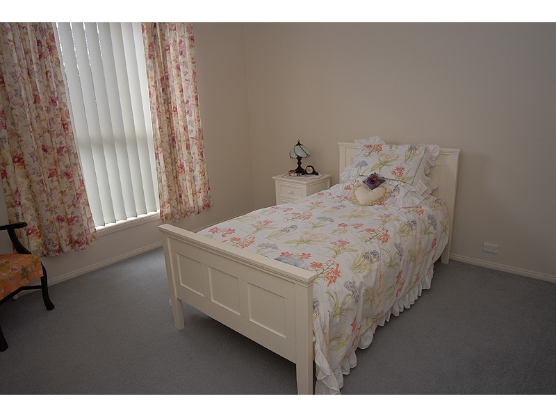 2 Chelsea Place, Alfredton VIC 3350