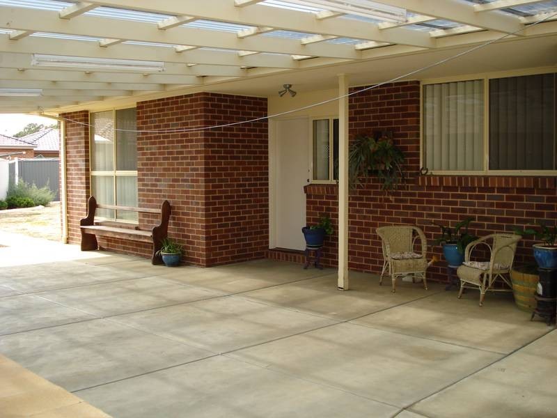 2 Chelsea Place, Alfredton VIC 3350