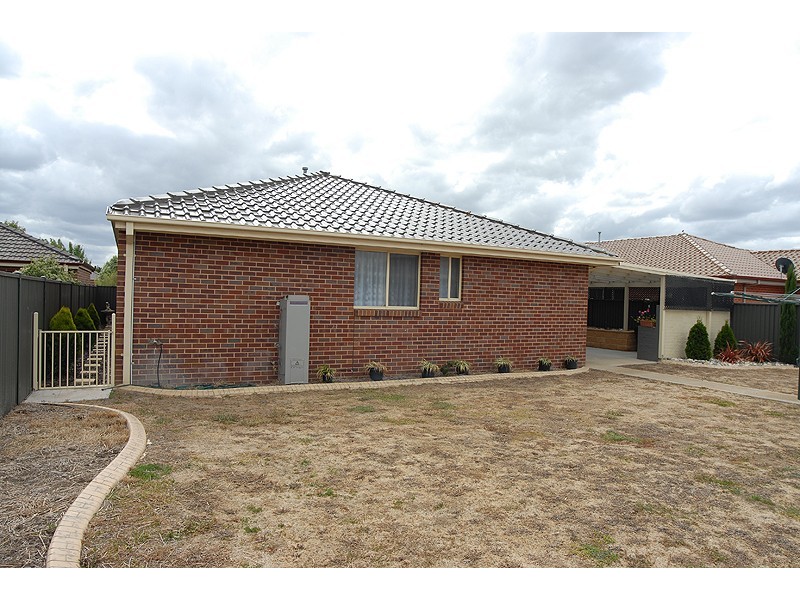 2 Chelsea Place, Alfredton VIC 3350
