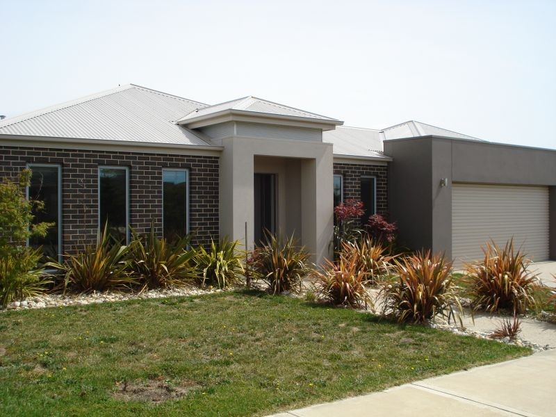 17 Macarthur Park Boulevard, Ballarat VIC 3350