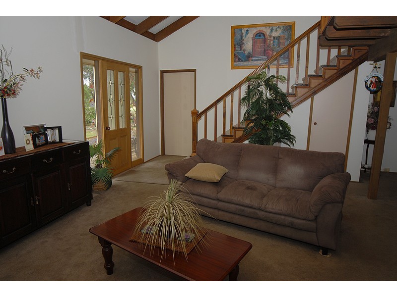 167 Haddon-School Road, Haddon VIC 3351