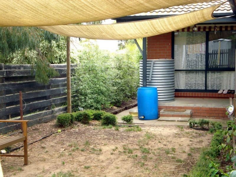 20 Harding Grove, Cardigan Village VIC 3352