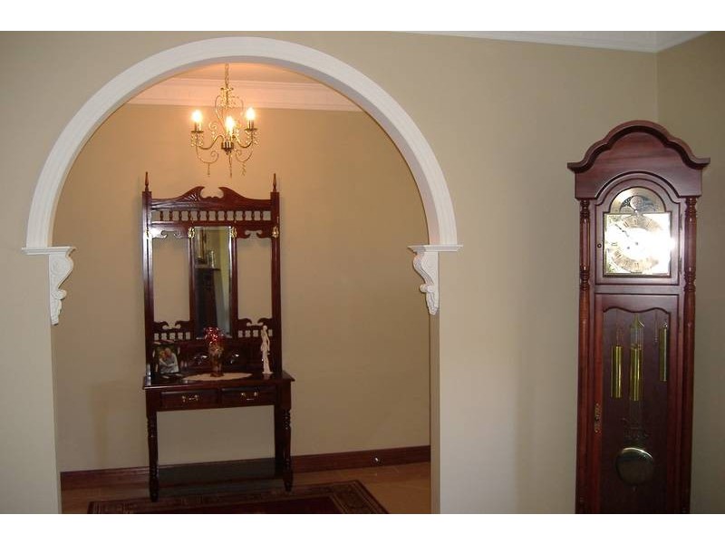 25 Willunga Avenue, Gordon VIC 3345