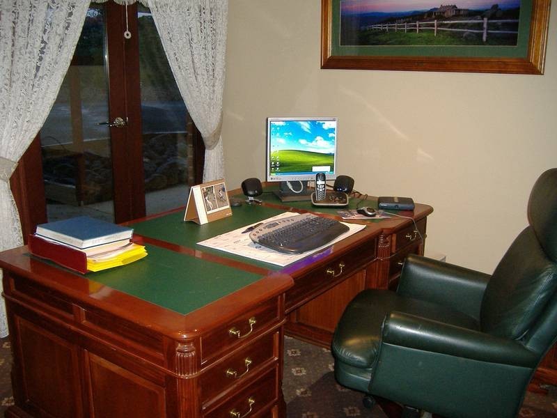 25 Willunga Avenue, Gordon VIC 3345