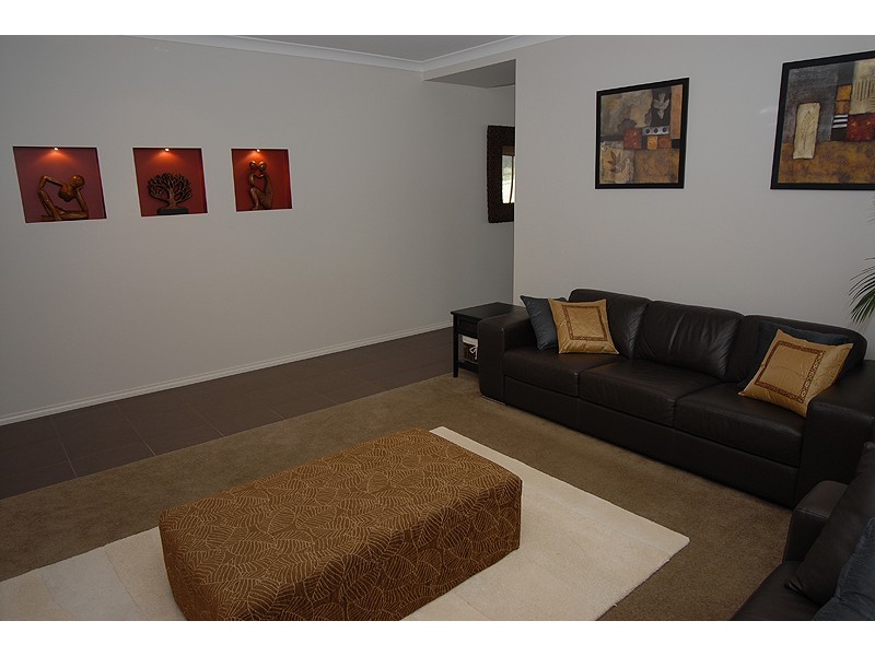 1 Canadian Crescent, Canadian VIC 3350