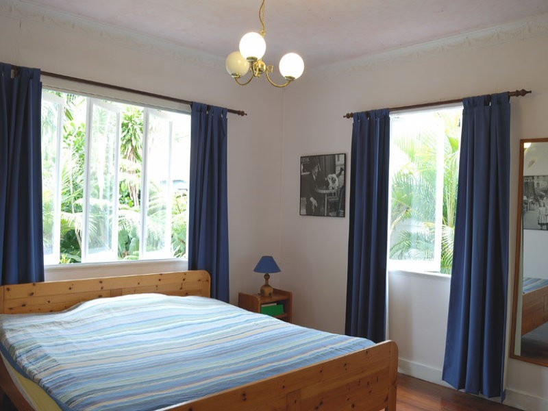 135 Witton Road, Indooroopilly QLD 4068