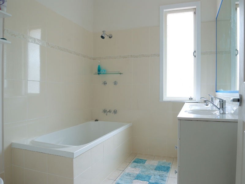 135 Witton Road, Indooroopilly QLD 4068