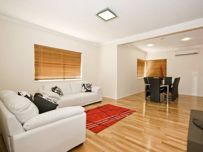 34 Twigg Street, Indooroopilly QLD 4068