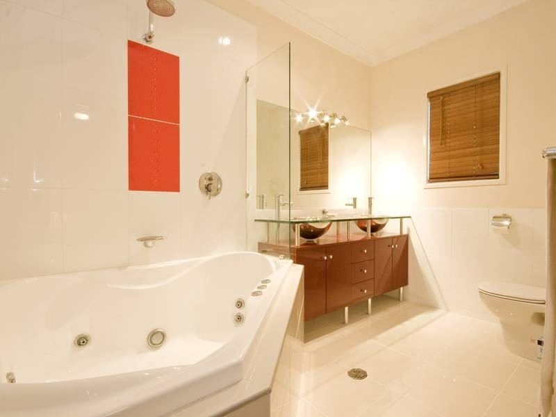 34 Twigg Street, Indooroopilly QLD 4068