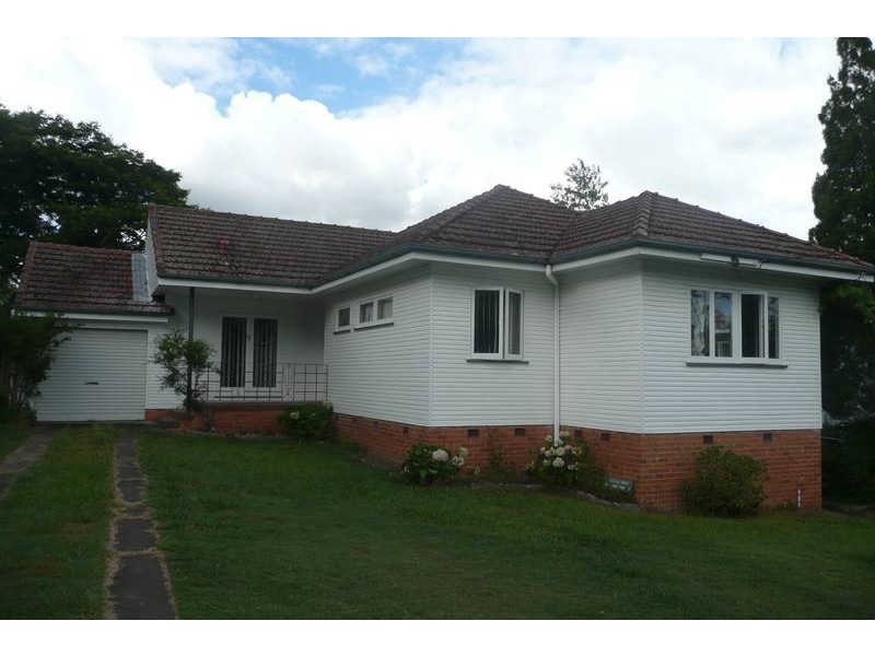 85 Boundary Road, Indooroopilly QLD 4068