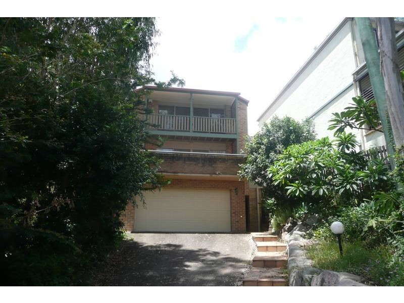 80 Orchard Terrace, St Lucia QLD 4067