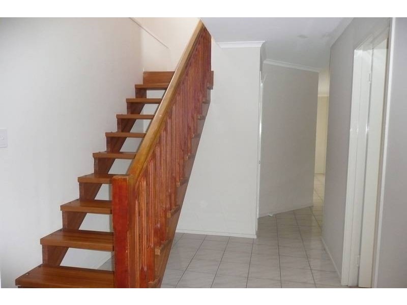 132 Greenford Road, Chapel Hill QLD 4069