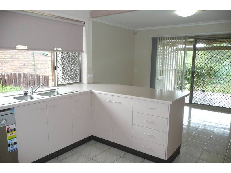 132 Greenford Road, Chapel Hill QLD 4069