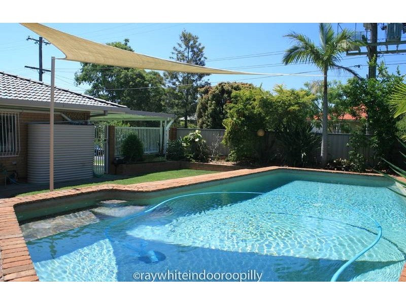 42 Forsyth Street, Fairfield QLD 4103