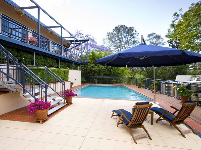 75 Jilba Street, Indooroopilly QLD 4068