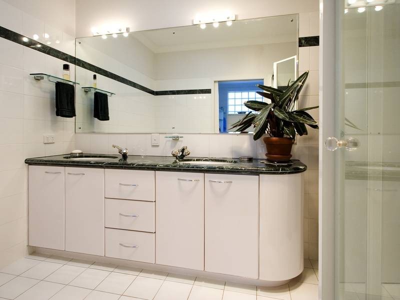 75 Jilba Street, Indooroopilly QLD 4068