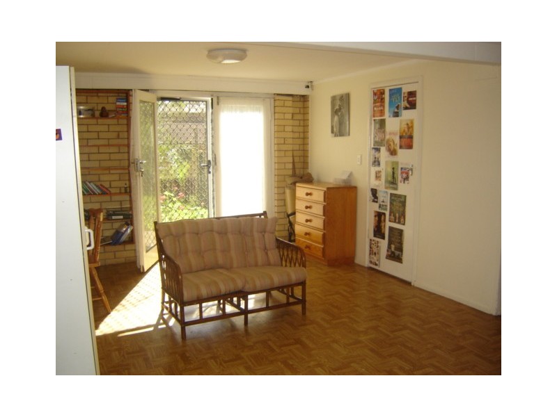 1/10 Byambee Street, Kenmore QLD 4069