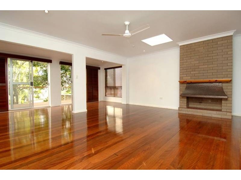22 Glencairn Avenue, Indooroopilly QLD 4068
