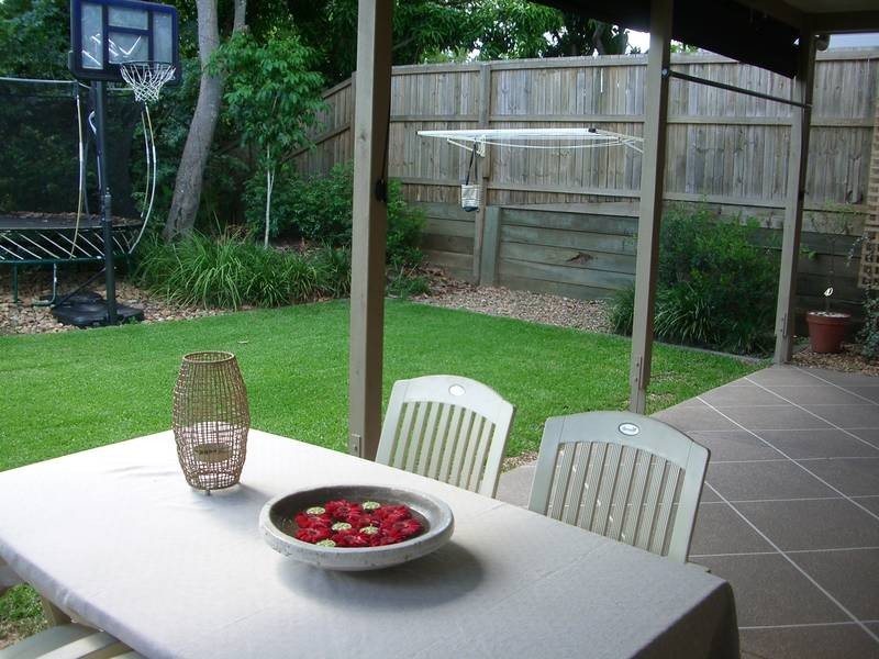 9 Kate Street, Indooroopilly QLD 4068