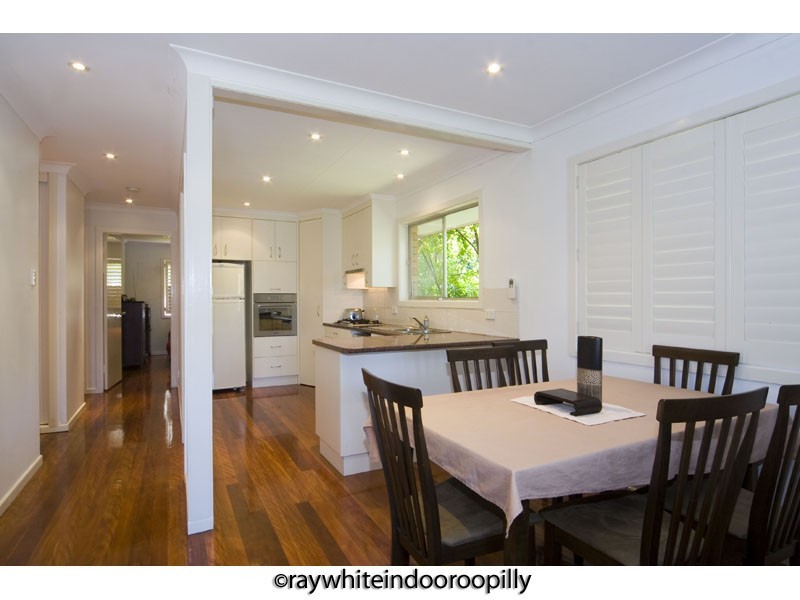 59 Payne Street, Indooroopilly QLD 4068