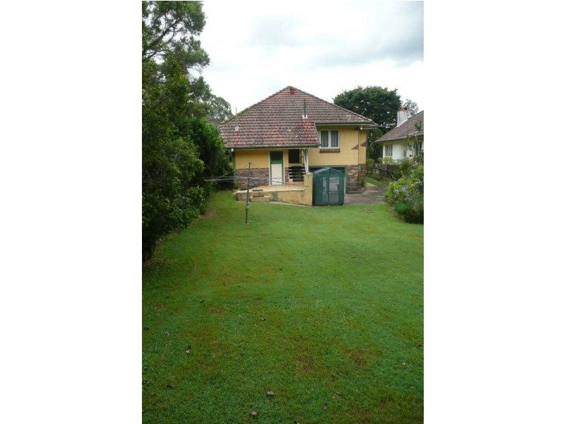 16 Brasted Street, Taringa QLD 4068