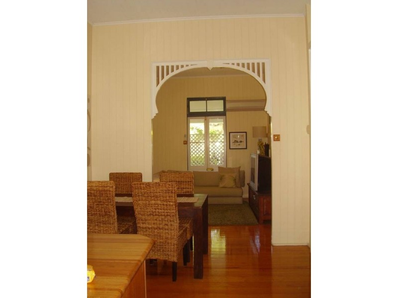1/85 Manchester Tce, Indooroopilly QLD 4068