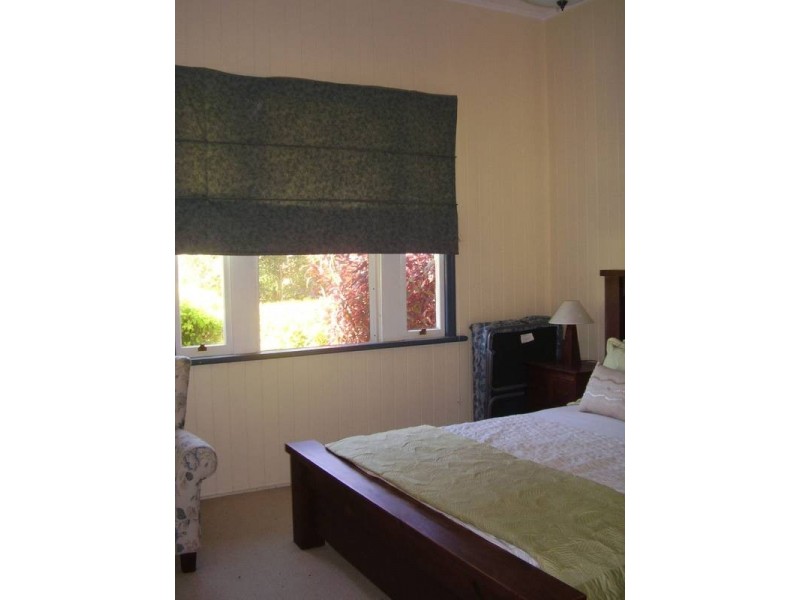 1/85 Manchester Tce, Indooroopilly QLD 4068