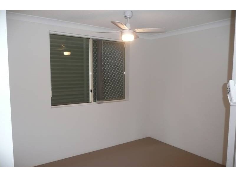 9/127 Central Ave, Indooroopilly QLD 4068