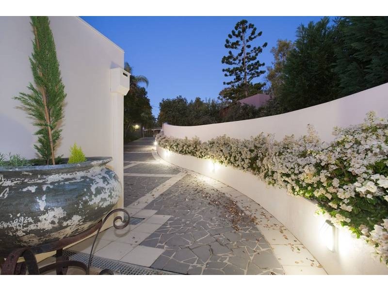 Indooroopilly QLD 4068