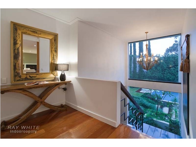 Indooroopilly QLD 4068