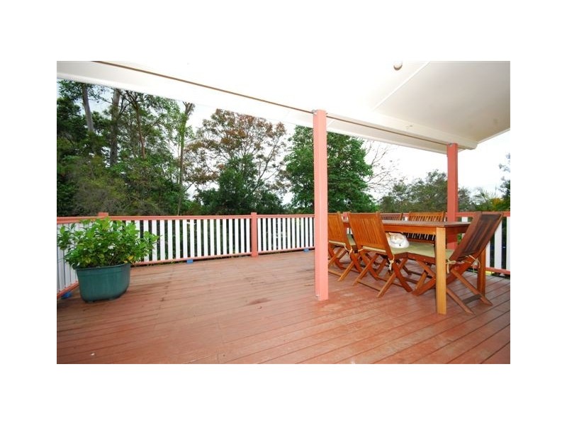 12 Balmore Street, Indooroopilly QLD 4068