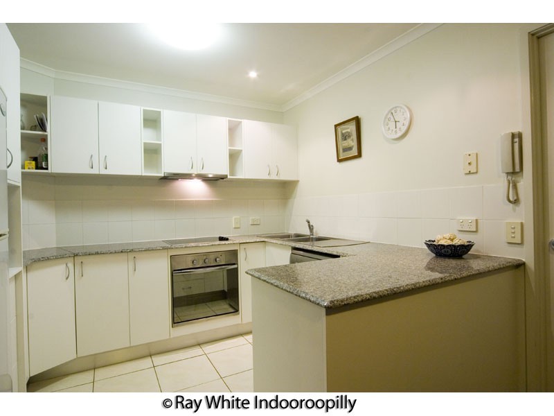 8/53 Whitmore Street, Taringa QLD 4068