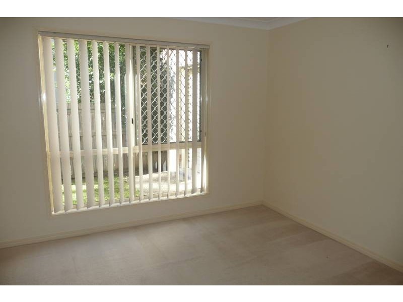 32 Blackbutt Place, Brookfield QLD 4069