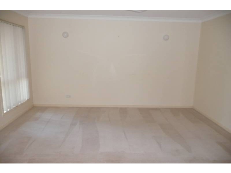 32 Blackbutt Place, Brookfield QLD 4069