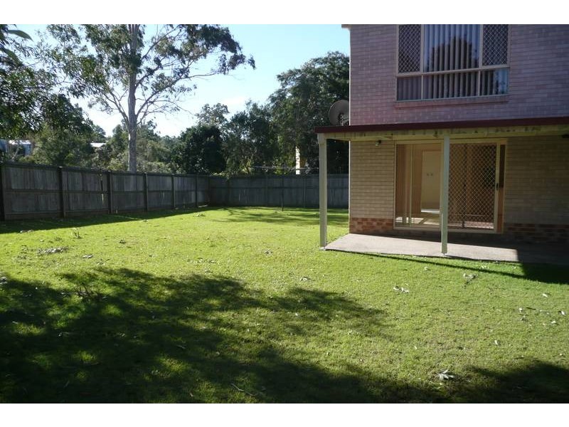 32 Blackbutt Place, Brookfield QLD 4069