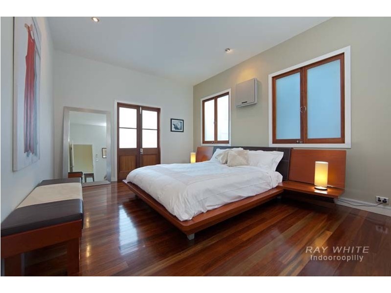23 Wienholt Street, Auchenflower QLD 4066