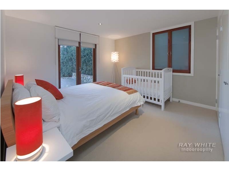 23 Wienholt Street, Auchenflower QLD 4066