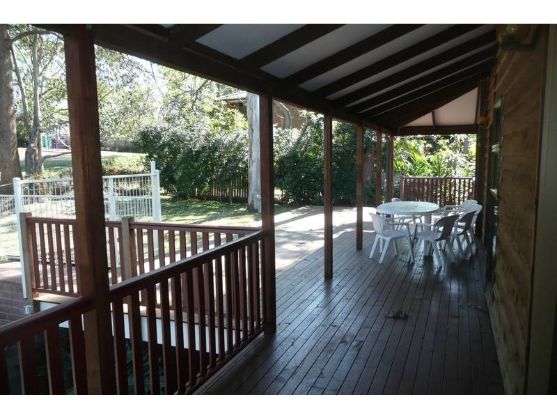 2a Goolman Street, Chapel Hill QLD 4069