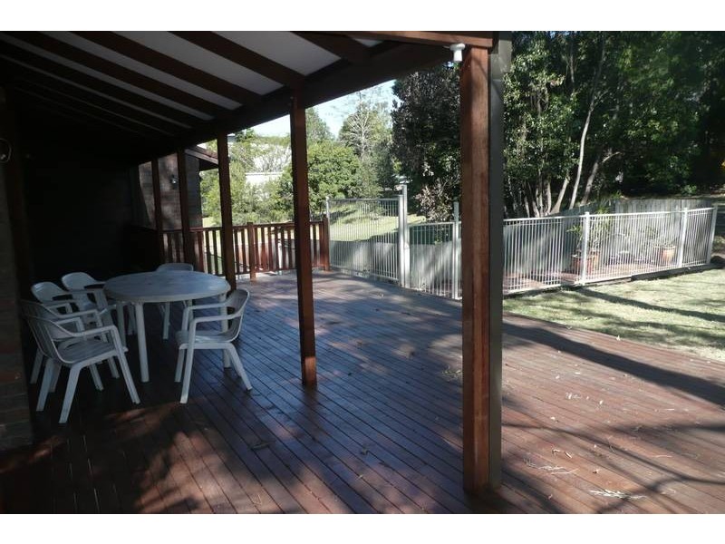 2a Goolman Street, Chapel Hill QLD 4069