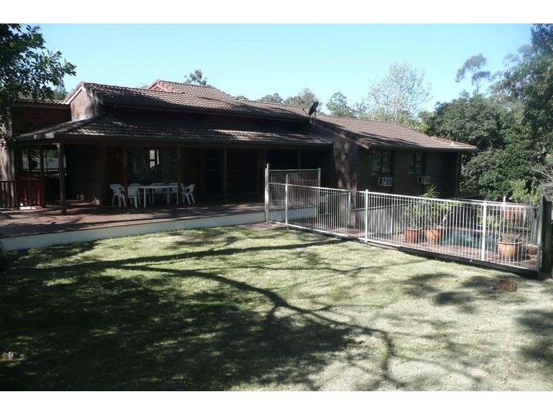 1/2a Goolman Street, Chapel Hill QLD 4069