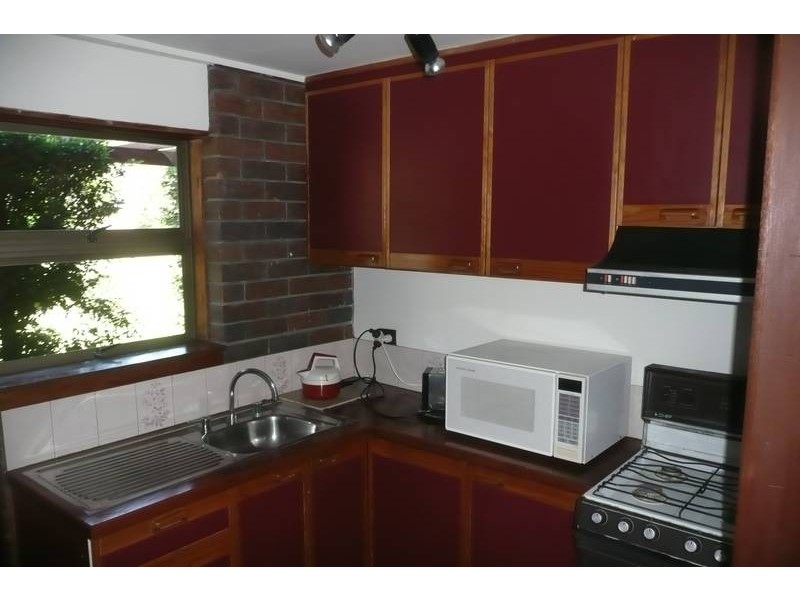 1/2a Goolman Street, Chapel Hill QLD 4069