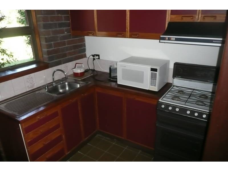 1/2a Goolman Street, Chapel Hill QLD 4069