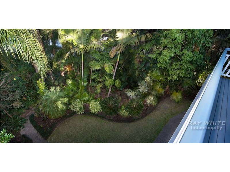 24 Clarence Road, Indooroopilly QLD 4068