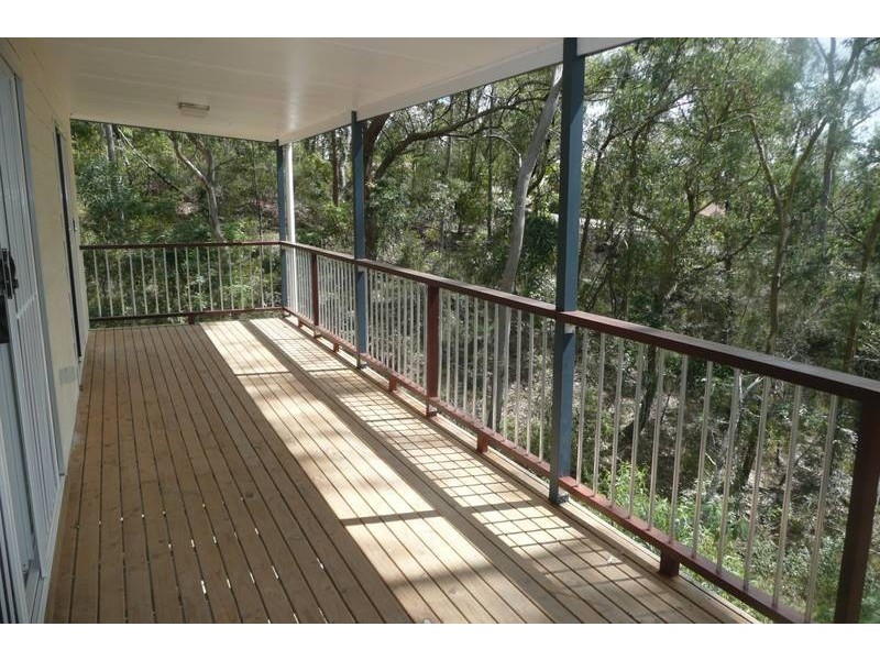 9 Pylara Street, Fig Tree Pocket QLD 4069