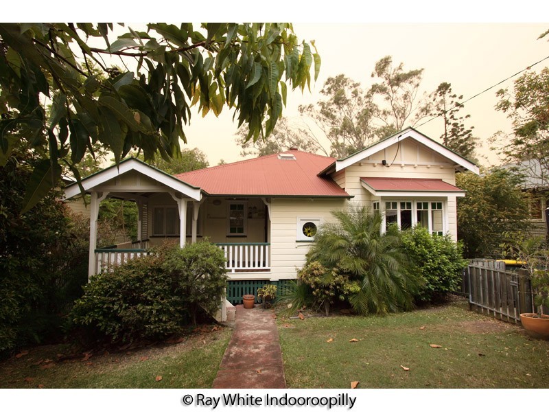 8 Rankin Street, Indooroopilly QLD 4068