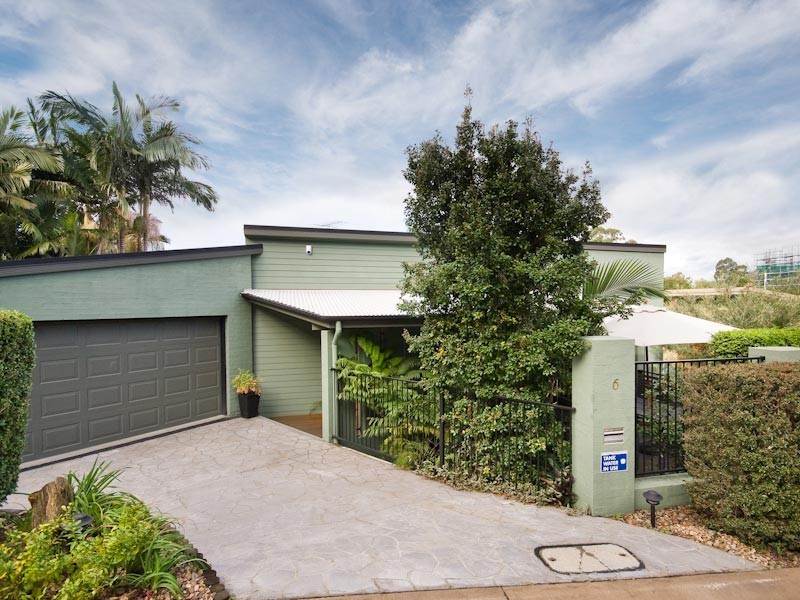 6 Aaron Place, Indooroopilly QLD 4068