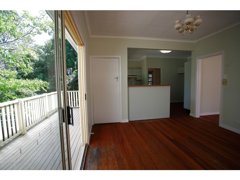 18 Lohe Street, Indooroopilly QLD 4068