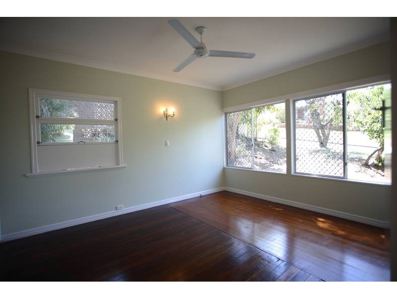 18 Lohe Street, Indooroopilly QLD 4068