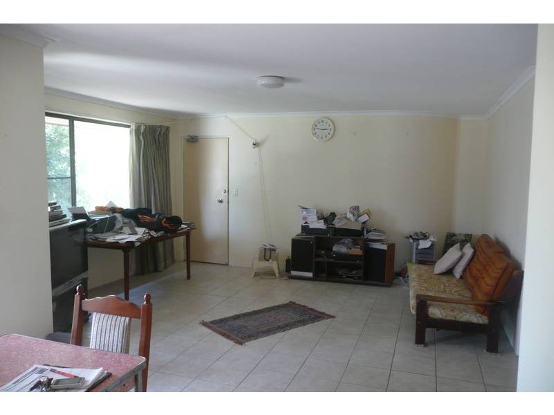 4/104 Clarence Road, Indooroopilly QLD 4068